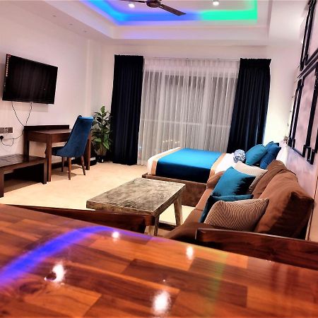 Ocean Breeze Condo By Lake Infinity Negombo Dış mekan fotoğraf