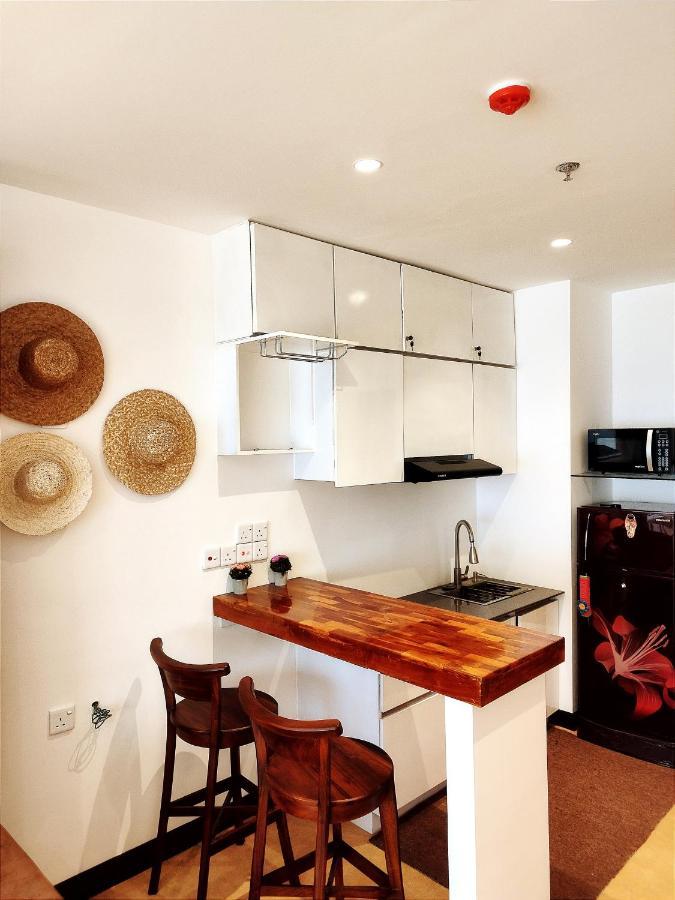 Ocean Breeze Condo By Lake Infinity Negombo Dış mekan fotoğraf